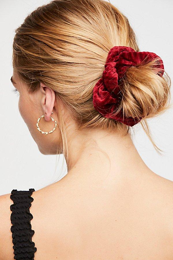 Struck A Cord Scrunchie By Free People